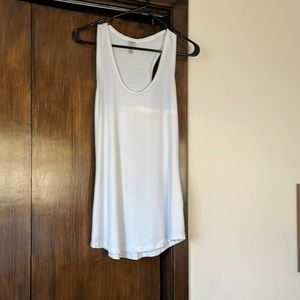 Tristan long silvery tank top with slight racer back